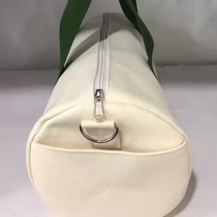 custom duffle  bag4